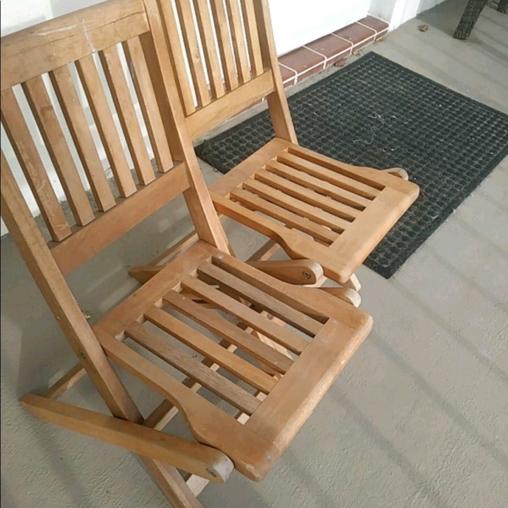 2 Kids Size Wood Chairs Garden chairs Plant stands - Picture 2 of 3